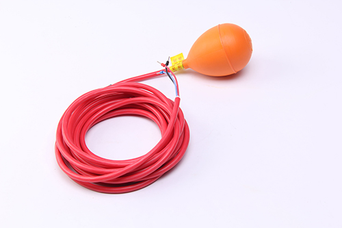 UXO-AQ3����Һλ������